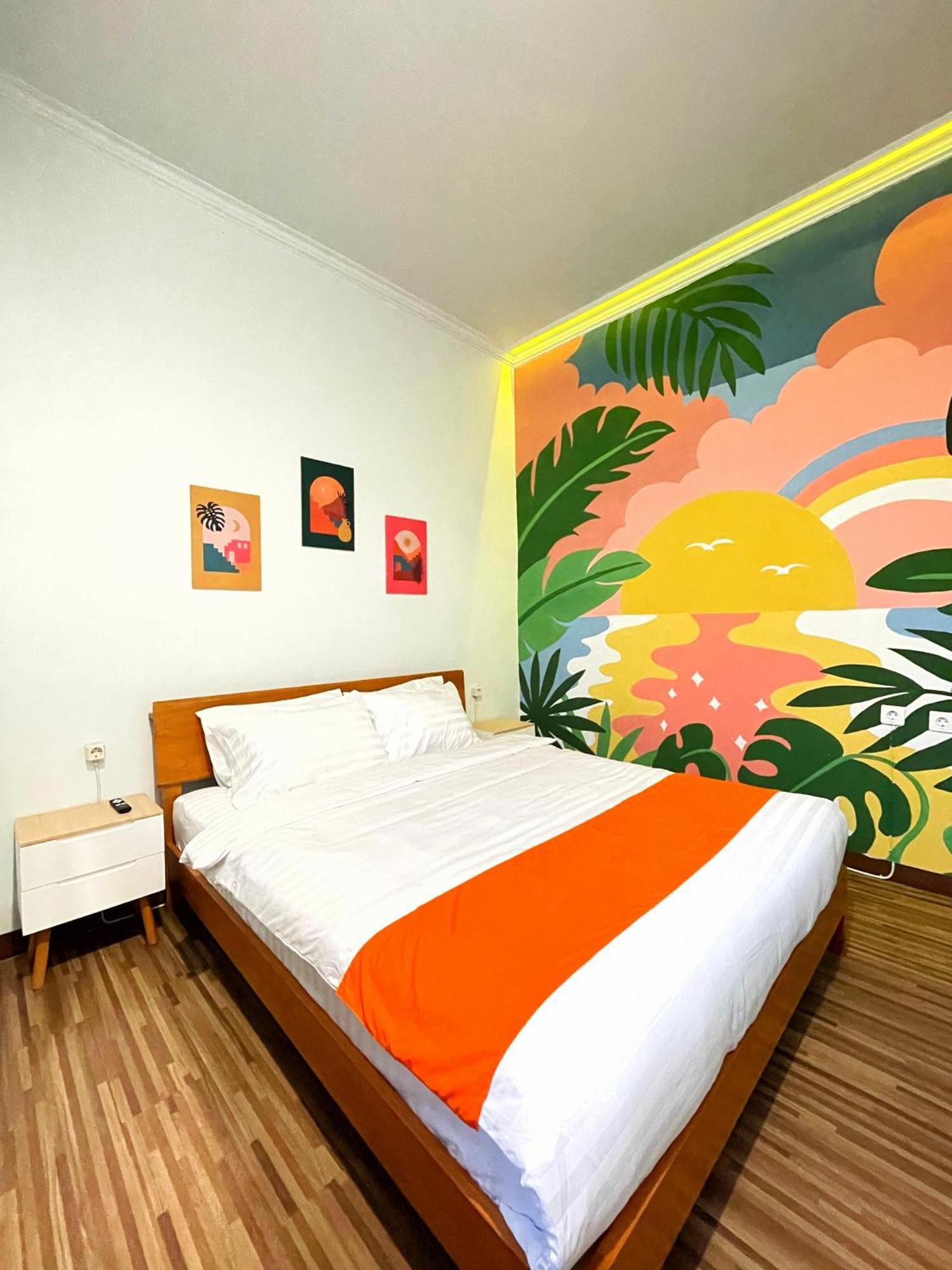 Room Ijen Hostel Banyuwangi  Exteriör bild